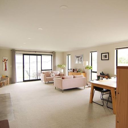 House In Hamilton别墅 外观 照片